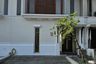 Rumah disewa dengan 2 kamar tidur di Wiyung, Jawa Timur
