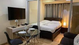 Condo for rent in Poblacion, Metro Manila