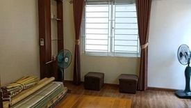 3 Bedroom House for sale in Nga Tu So, Ha Noi