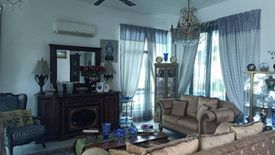 6 Bedroom House for sale in Kampung Paroi, Negeri Sembilan