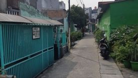Rumah dijual dengan 20 kamar tidur di Koja, Jakarta