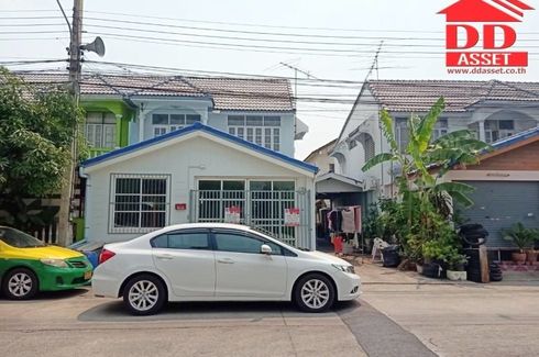 4 Bedroom Townhouse for sale in Lat Sawai, Pathum Thani near BTS Khlong Si