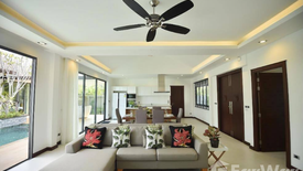 3 Bedroom Villa for rent in The Lake House, Si Sunthon, Phuket