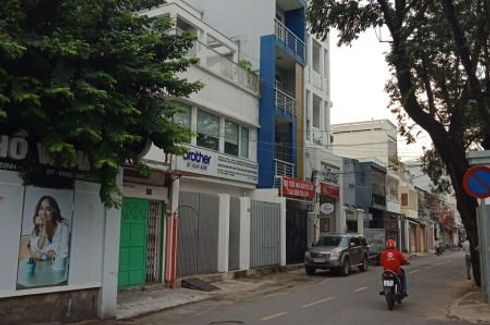 4 Bedroom Townhouse for sale in Phuong 15, Ho Chi Minh