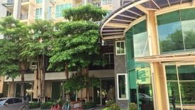 1 Bedroom Condo for sale in Le Champs Premium Condominium, Phlapphla, Bangkok near MRT Mahatthai