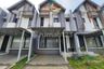 4 Bedroom House for sale in Serpong, Banten