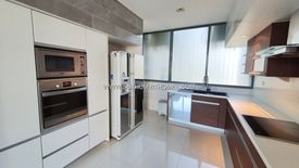 3 Bedroom Condo for rent in Domus, Khlong Toei, Bangkok near BTS Asoke