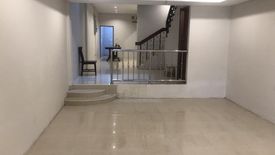 4 Bedroom Office for rent in Khlong Toei, Bangkok