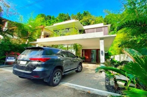7 Bedroom House for sale in Banilad, Cebu
