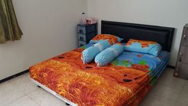Townhouse dijual dengan 5 kamar tidur di Surabaya, Jawa Timur