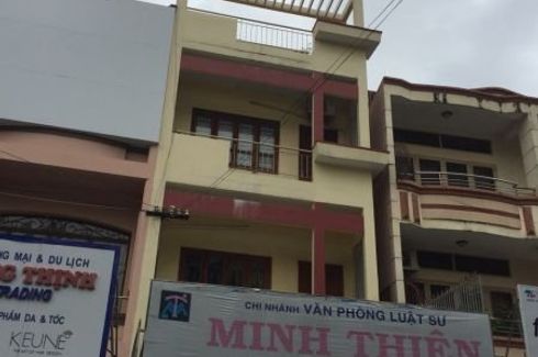 Cần bán nhà riêng 2 phòng ngủ tại Phường 12, Quận 10, Hồ Chí Minh