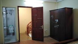 3 Bedroom House for sale in Thuy Khue, Ha Noi