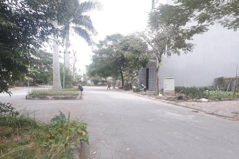 Land for sale in Viet Hung, Ha Noi