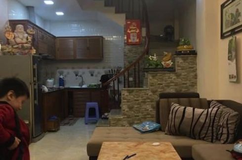 4 Bedroom House for sale in Giang Vo, Ha Noi