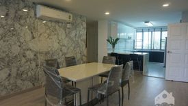 3 Bedroom Condo for rent in Phra Khanong Nuea, Bangkok