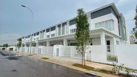 4 Bedroom House for sale in Bandar Sri Sendayan (Felda), Negeri Sembilan