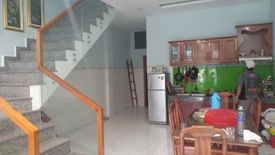 4 Bedroom Townhouse for sale in O Cho Dua, Ha Noi
