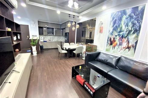 Cho thuê căn hộ chung cư 3 phòng ngủ tại Orchard Garden, Phường 9, Quận Phú Nhuận, Hồ Chí Minh