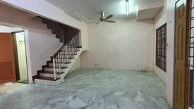 4 Bedroom House for rent in Taman Sungai Kapar Indah, Selangor