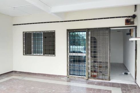 4 Bedroom House for rent in Taman Sentosa, Selangor