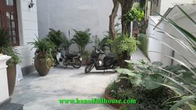 Cho thuê villa 3 phòng ngủ tại Quảng An, Quận Tây Hồ, Hà Nội
