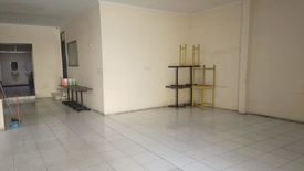 Komersial dijual atau disewa dengan 2 kamar tidur di Kapuk Muara, Jakarta