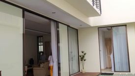 Townhouse disewa dengan 3 kamar tidur di Bangka, Jakarta