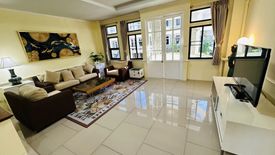 4 Bedroom Townhouse for rent in Moo Baan Chicha Castle, Khlong Toei Nuea, Bangkok near MRT Phetchaburi