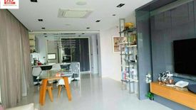 3 Bedroom House for sale in Khlong Chan, Bangkok