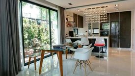 3 Bedroom House for sale in Khlong Chan, Bangkok