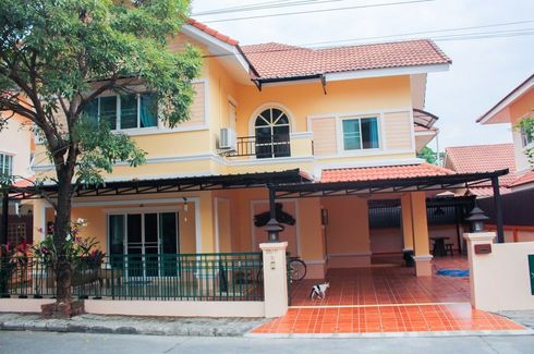 3 Bedroom House for sale in Moo Baan Rinrada, Chai Sathan, Chiang Mai