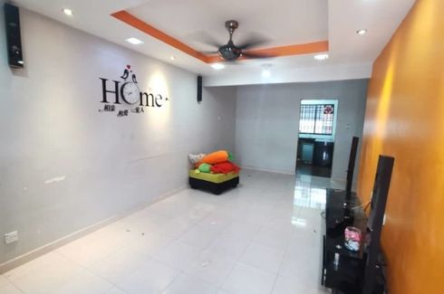 2 Bedroom House for rent in Jalan Molek (1/1 - 1/3), Johor