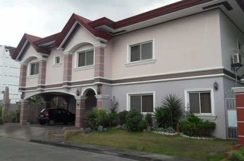 8 Bedroom House for rent in Malabanias, Pampanga