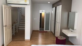 3 Bedroom Townhouse for rent in Phlapphla, Bangkok near MRT Lat Phrao 83