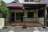 Rumah disewa dengan 3 kamar tidur di Pejuang, Jawa Barat