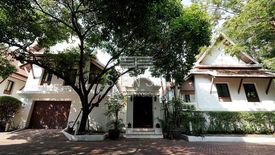 3 Bedroom House for rent in Khlong Tan, Bangkok near BTS Phrom Phong