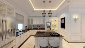 Cần bán villa 4 phòng ngủ tại Phước Long B, Quận 9, Hồ Chí Minh