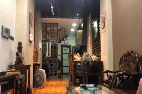 3 Bedroom House for sale in Giang Vo, Ha Noi