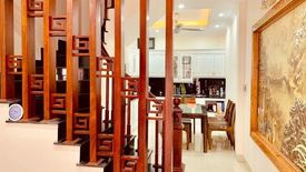 6 Bedroom House for sale in Cong Vi, Ha Noi