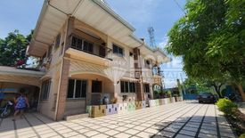 8 Bedroom House for sale in Calawisan, Cebu