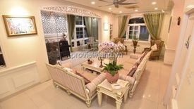 5 Bedroom House for sale in Tan Phong, Ho Chi Minh