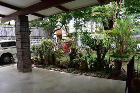 4 Bedroom House for sale in Urdaneta Village, Bangkal, Metro Manila near MRT-3 Magallanes