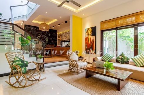 Cho thuê villa 4 phòng ngủ tại Ô Chợ Dừa, Quận Đống Đa, Hà Nội