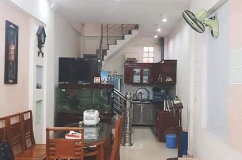 Cần bán nhà riêng 3 phòng ngủ tại Vĩnh Phúc, Quận Ba Đình, Hà Nội