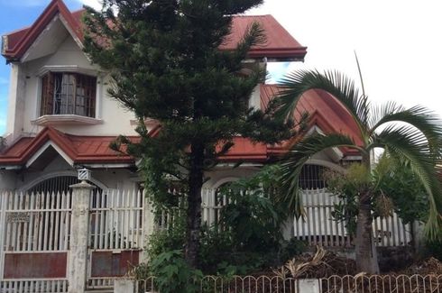 5 Bedroom House for sale in Biñan, Laguna