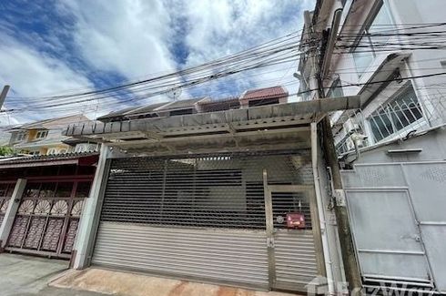 7 Bedroom Townhouse for rent in Bang Phong Pang, Bangkok