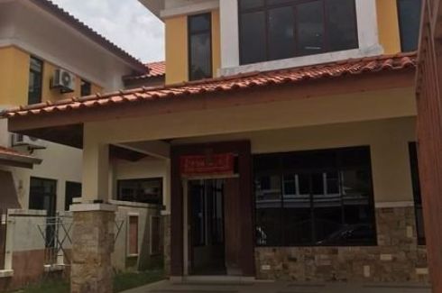 5 Bedroom House for sale in Taman Seri Alam, Johor