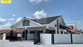 3 Bedroom House for sale in Batu Gajah, Perak