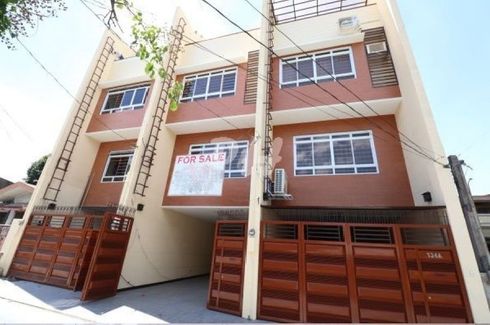 4 Bedroom Townhouse for sale in East Kamias, Metro Manila