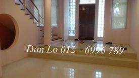 4 Bedroom House for rent in Bukit Pantai, Kuala Lumpur